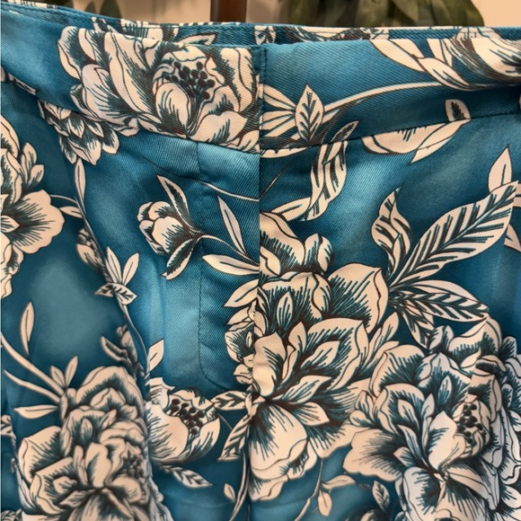 Worthington Bold Floral Print High Rise Wide Leg Pants 12 - Picture 3 of 8